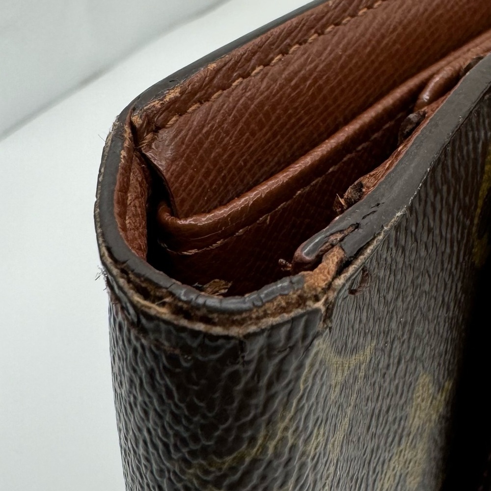 LV Monogram Snap Wallet - Picture 6 of 9